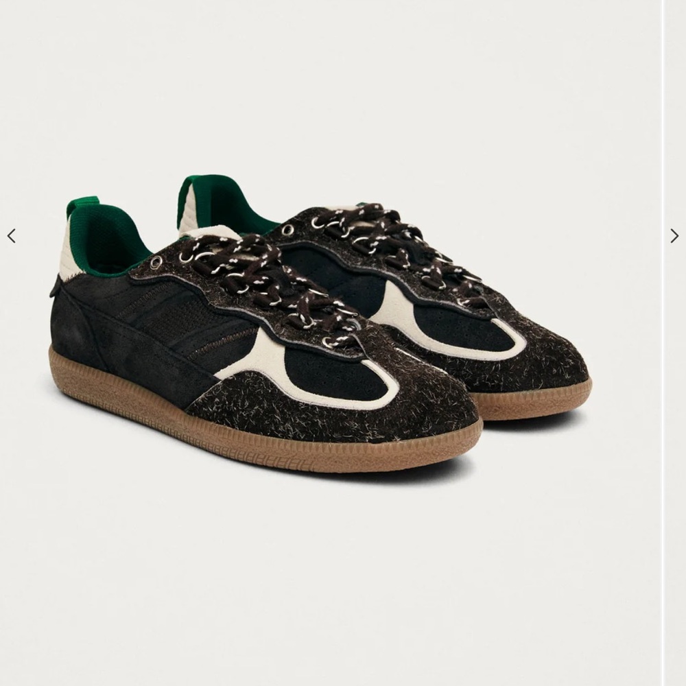 ALOHAS Black and Green Sneakers